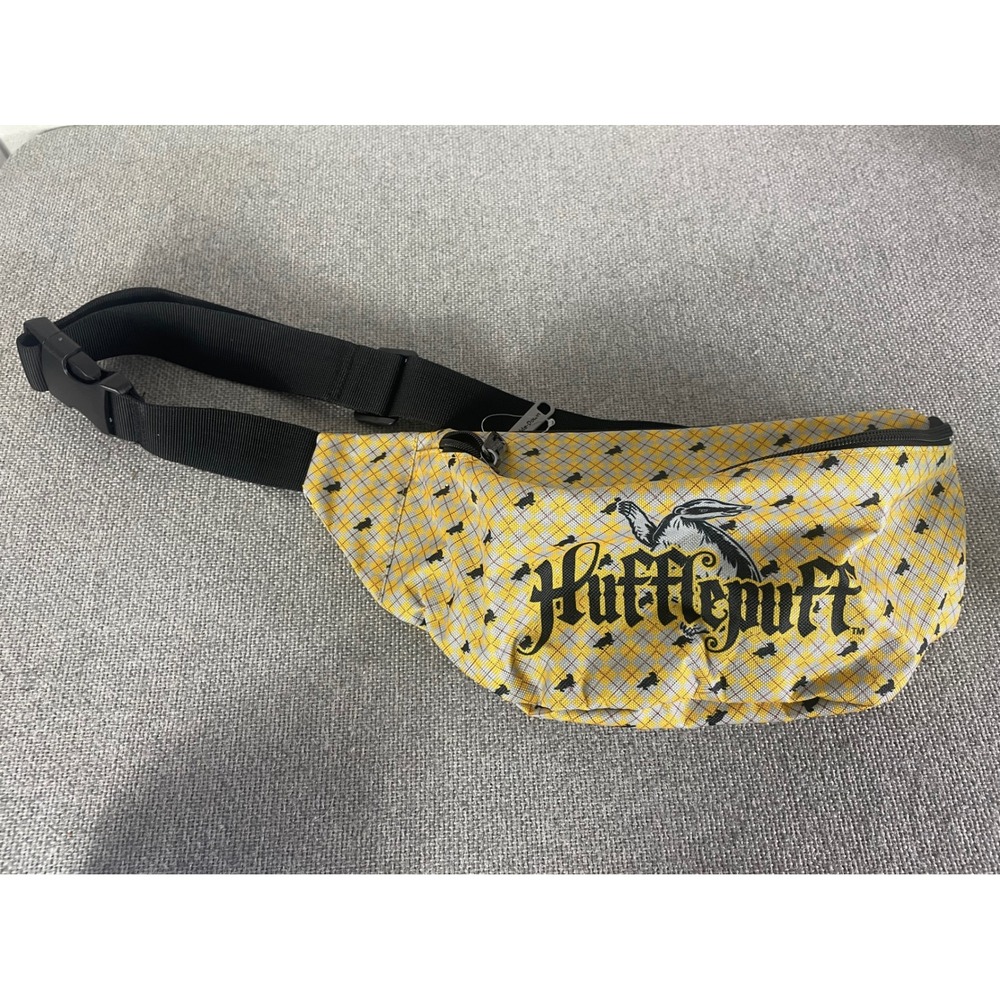 Harry Potter Hufflepuff Buckle-Down Fanny Pack Yellow Badger Wizarding World Bag - Picture 2 of 12